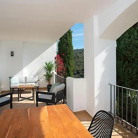 La Quinta Holidays * Benahavis